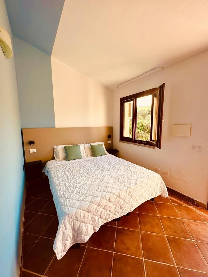 Rocce Rosse Sardinia Aparthotel Isola Rossa Exterior photo